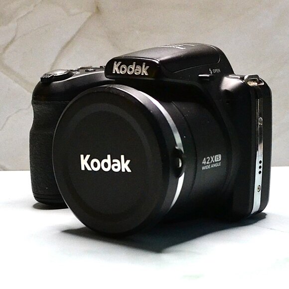 Kodak Pix Pro Digital Bridge Camera AZ421 Black Works Battery Incl Works - Picture 2 of 9